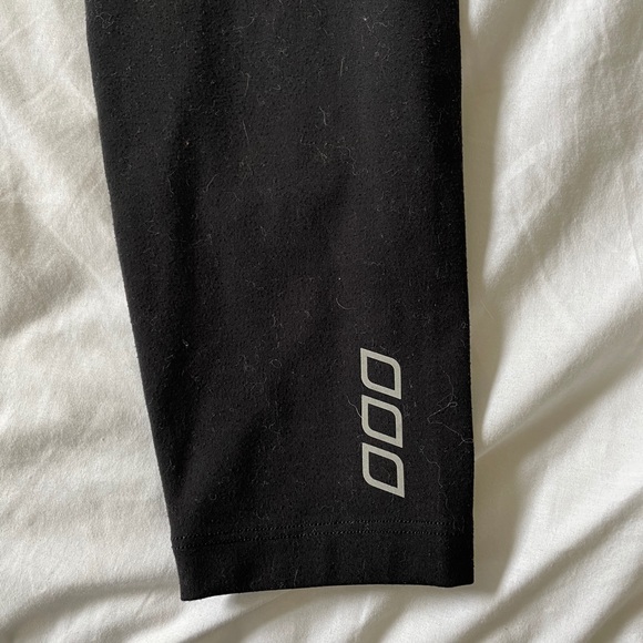 All black full length Lorna Jane leggings - Picture 3 of 6